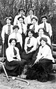 Ladies' Hockey Team, Scunthorpe, c.1903	