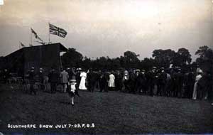 Crowd watching events at Scunthorpe Show on 7 July 1909 	