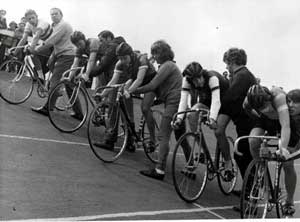 Junior cycle race at Quibell Park velodrome, Scunthorpe, c.1970's 	